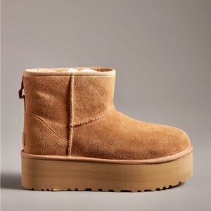 UGG Classic Mini Platform Boots